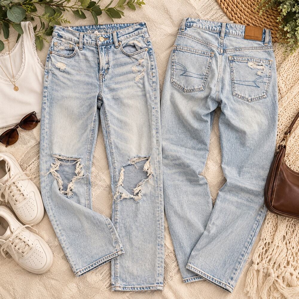 American Eagle Super High Rise Ankle Straight Light Wash Jeans Size 000